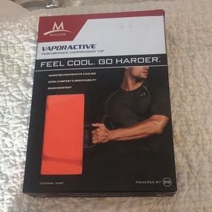Mission VaporActive Performance Compression Top NEW Sizes M & XL odor resistant